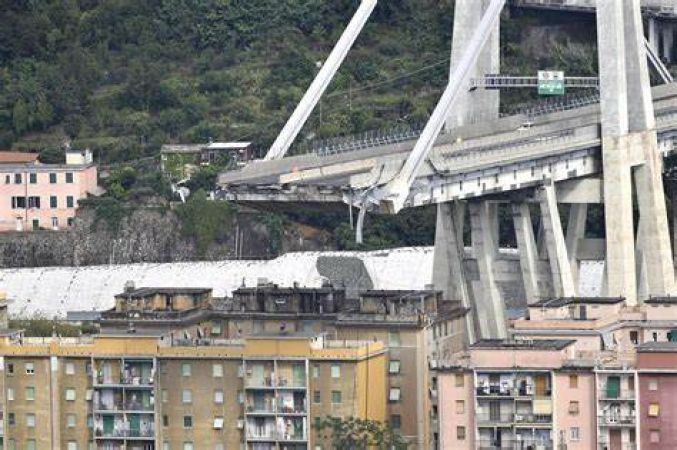 Il Mondo Che vorrei vicini ai familiari della tragedia del Ponte Morandi